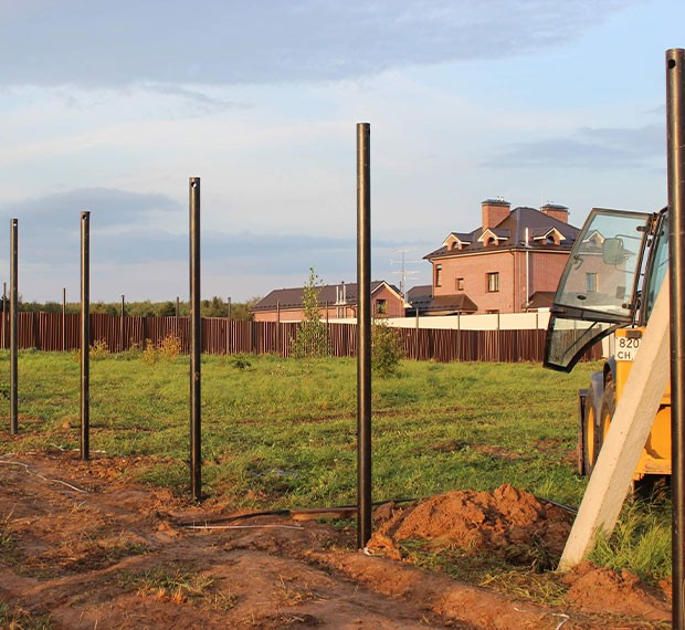 Винтовые сваи для забора в Пересвете
